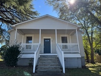 Building Photo - 18 Pond St