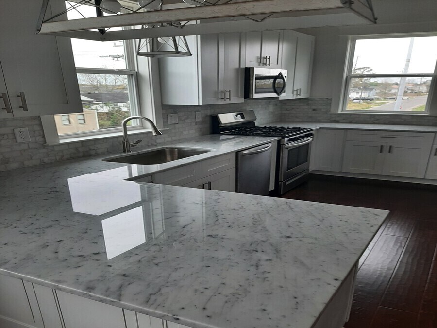 Building Photo - 3000 Saint Roch Ave