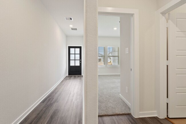 Building Photo - 17901 Stone Ter Ct