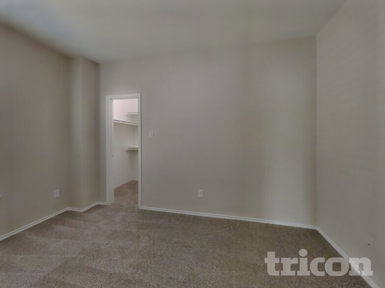 Building Photo - 2823 Arica Ln