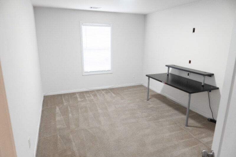 Building Photo - 2026 Jessica Dr