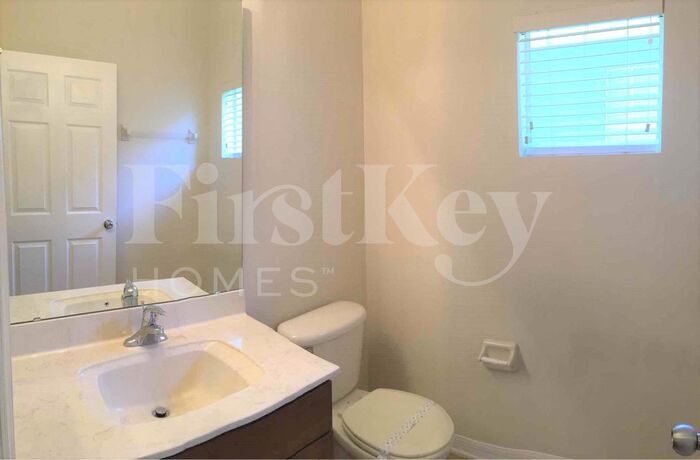 Building Photo - 5457 Gemgold Ct