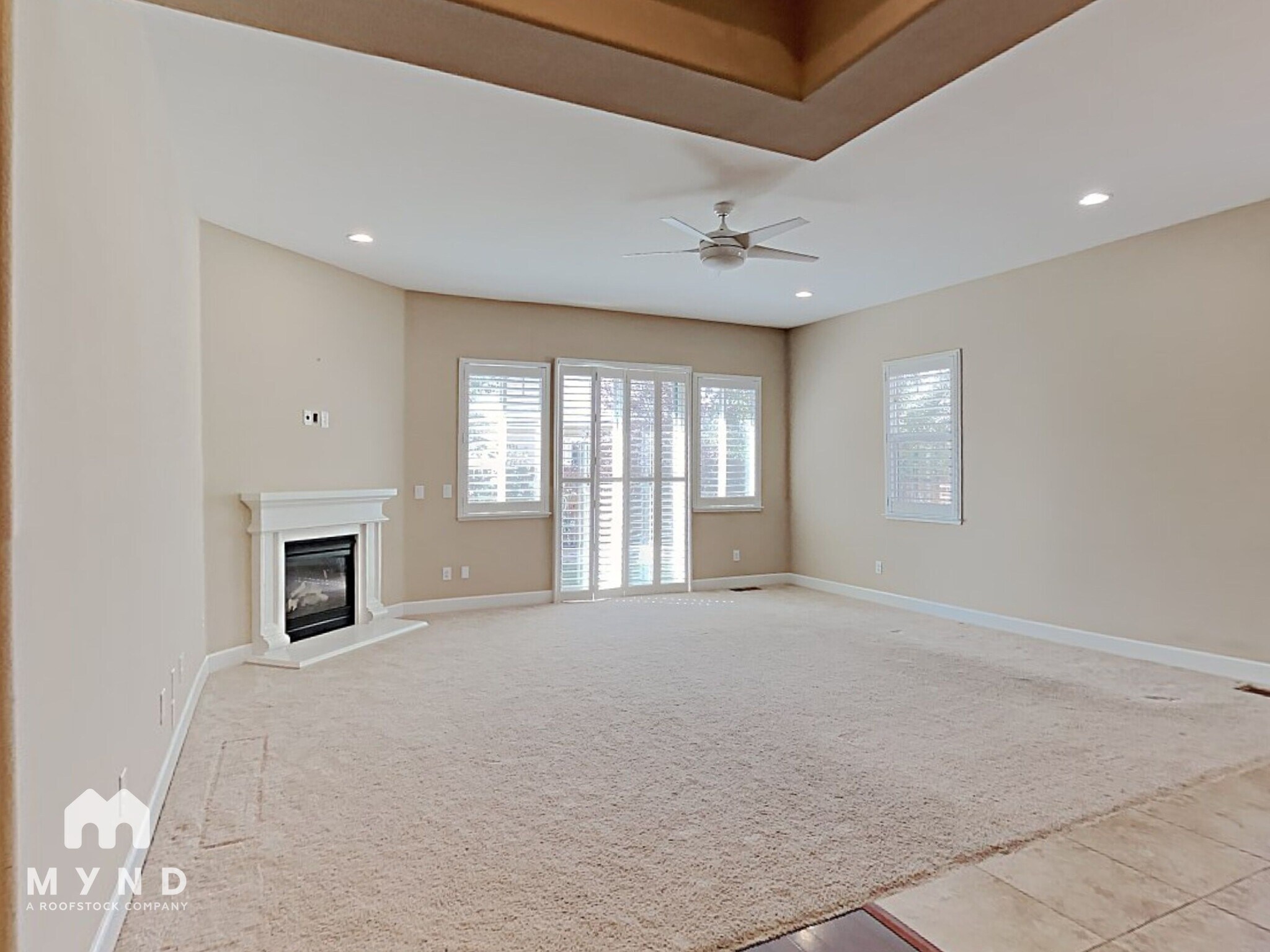 Building Photo - 5757 Meadow Park Dr