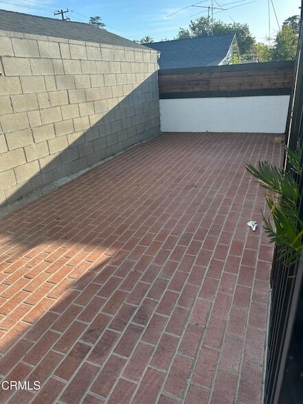 Building Photo - 610 Fillmore St