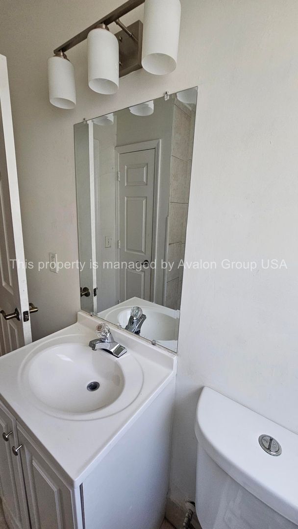 Building Photo - 2135 Corot Ct