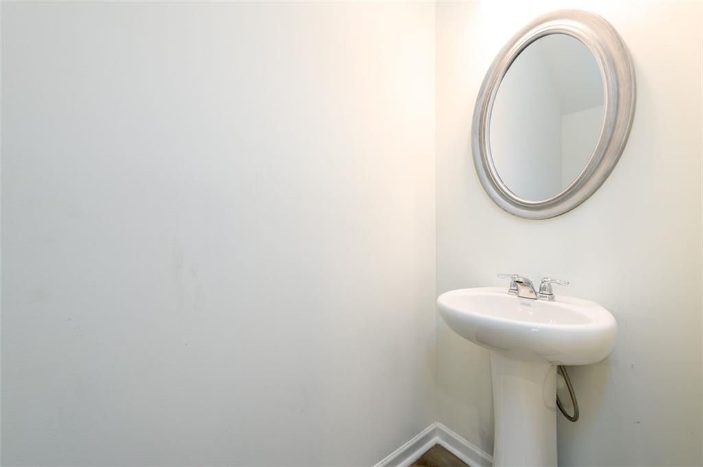 Building Photo - 4950 Elm Brook Dr