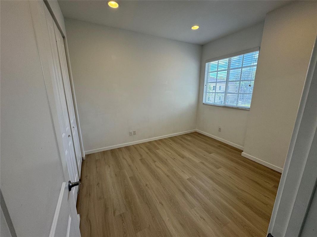 Building Photo - 2675 SW 81st Terrace