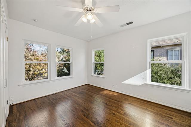 Building Photo - 4147 Emerson Ave