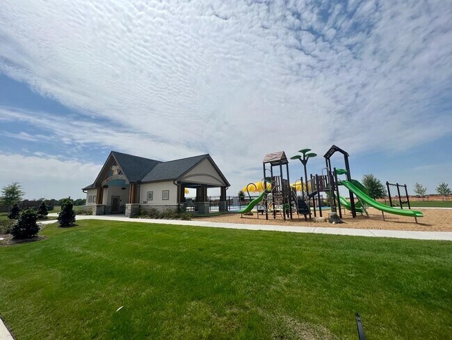 Building Photo - 23223 Spring Genesis Ln