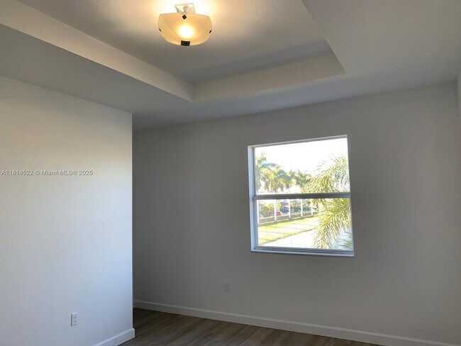 Building Photo - 14761 SW 25th St