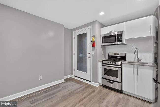 Building Photo - 451 M St NW