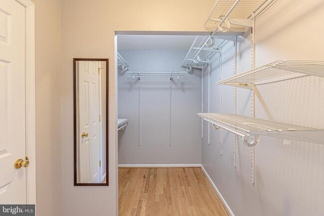 Building Photo - 7884 Godolphin Dr