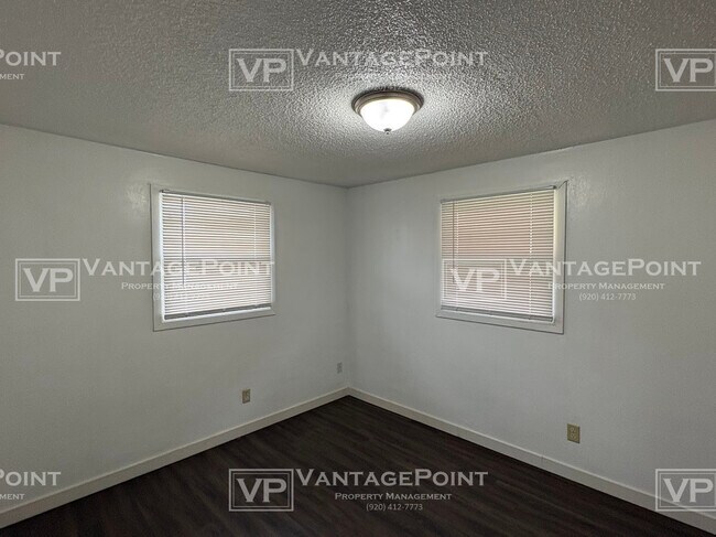 Building Photo - 2241 Imperial Ln