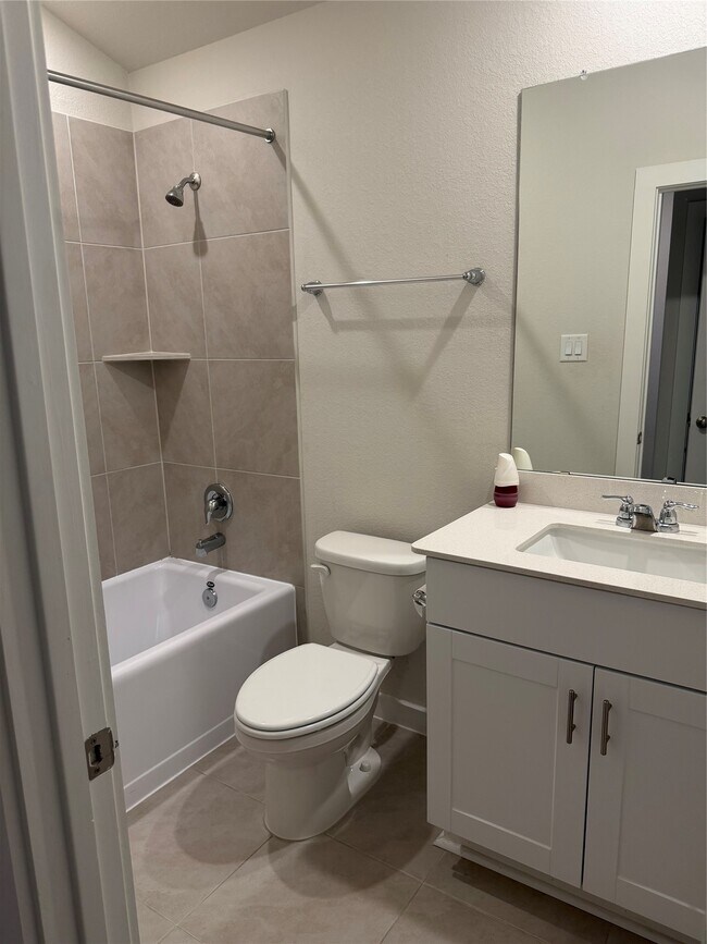 Building Photo - 18739 Frost Ridge Dr