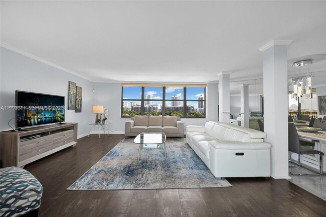 Building Photo - 300 Three Islands Boulevard