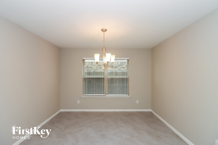 Building Photo - 8114 Gambrel Wy