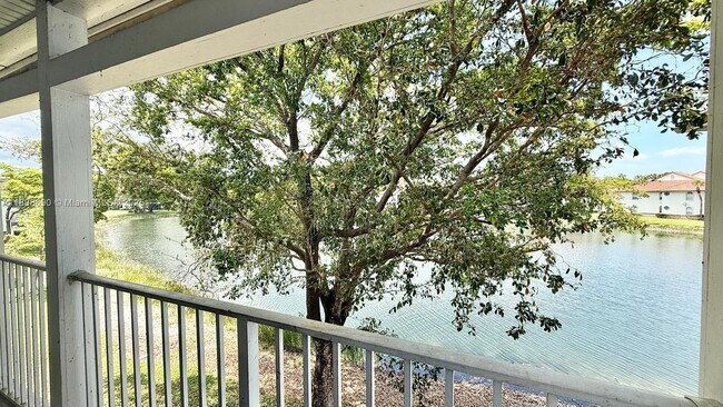 Building Photo - 278 Cypress Point Dr
