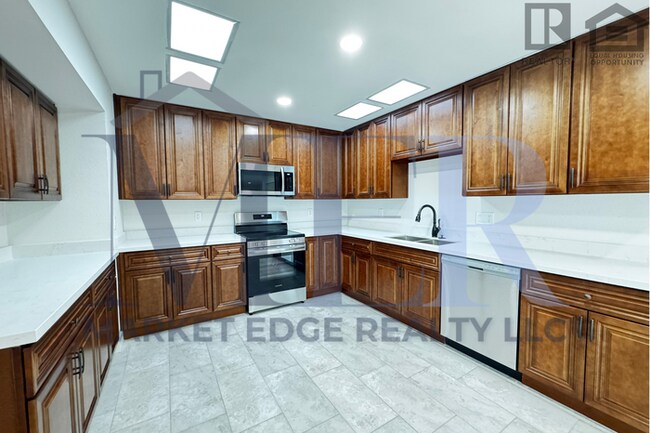 Building Photo - 3Bed/2Bath Home in 55+ Community in Sun Ci...