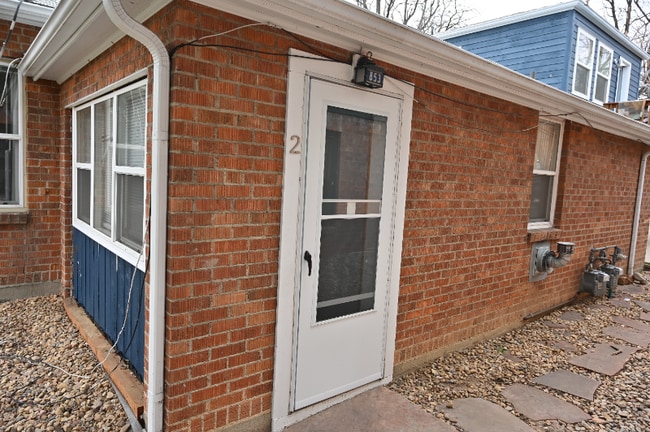 Building Photo - 851 20th St