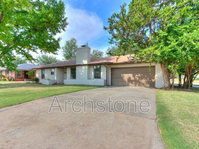 Primary Photo - 9631 Stratford Dr
