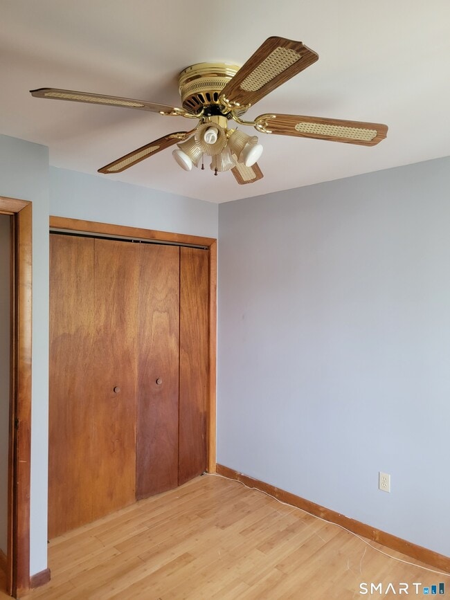 Building Photo - 235 High Ridge Dr