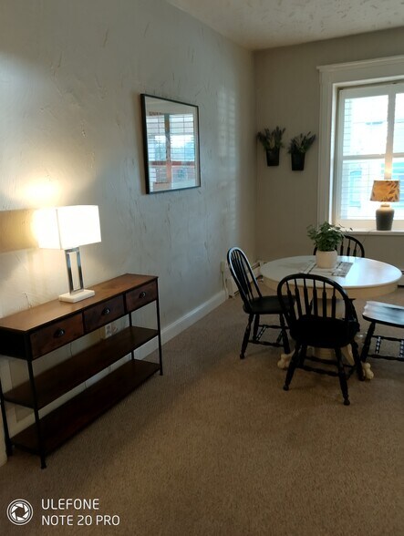 Dining Area - 7404 Boyertown Pike