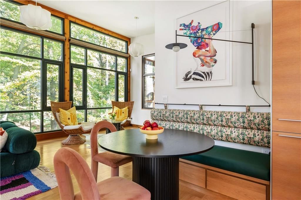 Building Photo - 515 Claire Dr NE