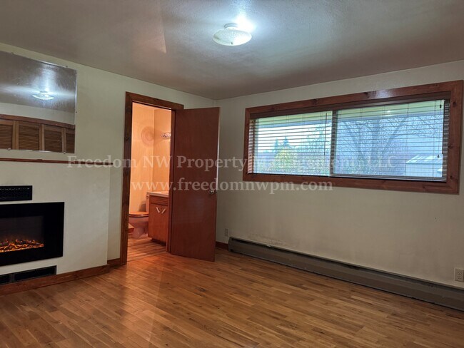 Building Photo - 3420 Prill Rd