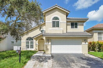Building Photo - 2865 NW 68th Ln