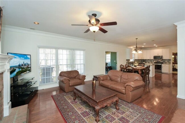 Building Photo - Welcome to this stunning West Cobb home! 5...