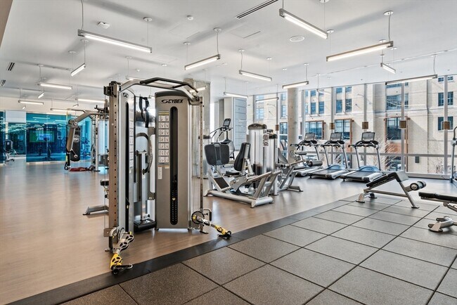 Building Photo - 188 Brookline Ave