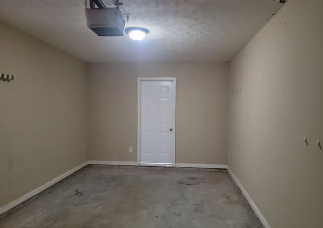 Building Photo - Hogansville Rental, 3 Bedroom, 2 Bath, Aug...