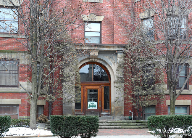Building Photo - Hessler Road Apartments