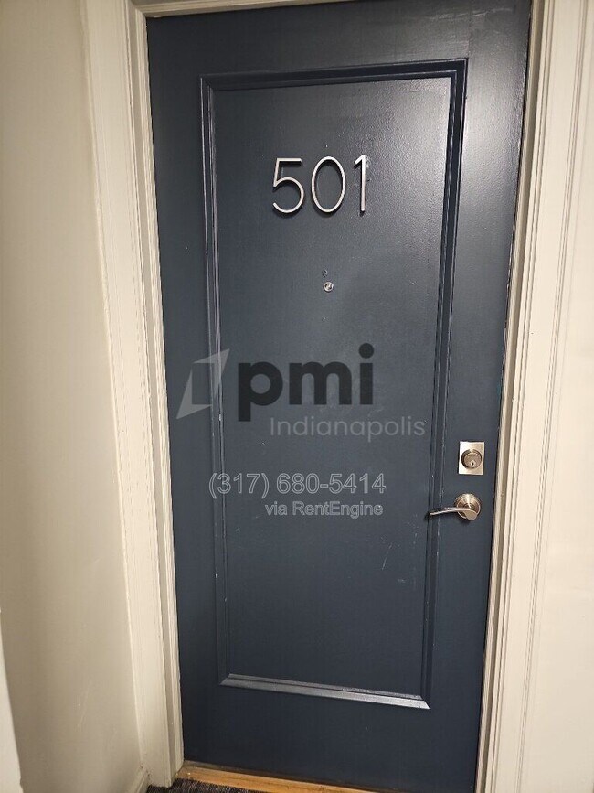 Building Photo - 1 W 28th St