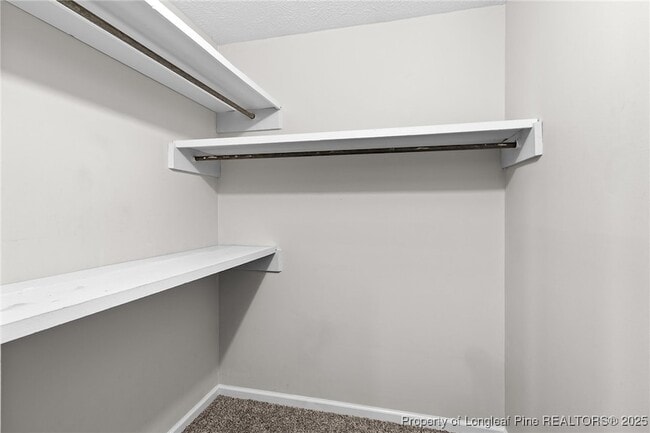 Building Photo - 6924 Woodmark Dr