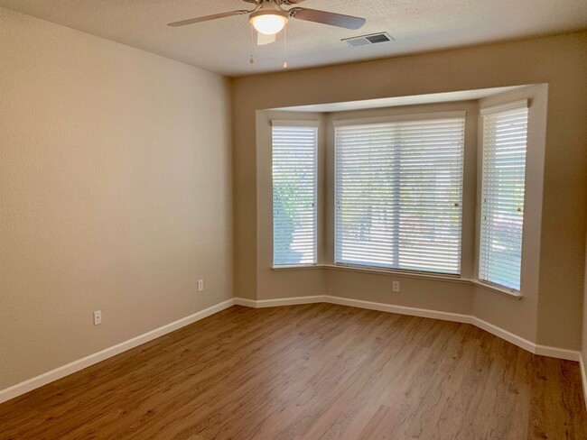 Building Photo - Recently Updated! 55+ Senior Living