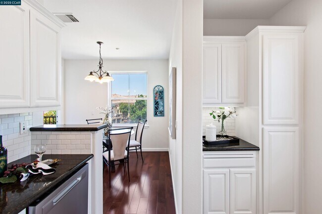 Building Photo - 3420 Finnian Way