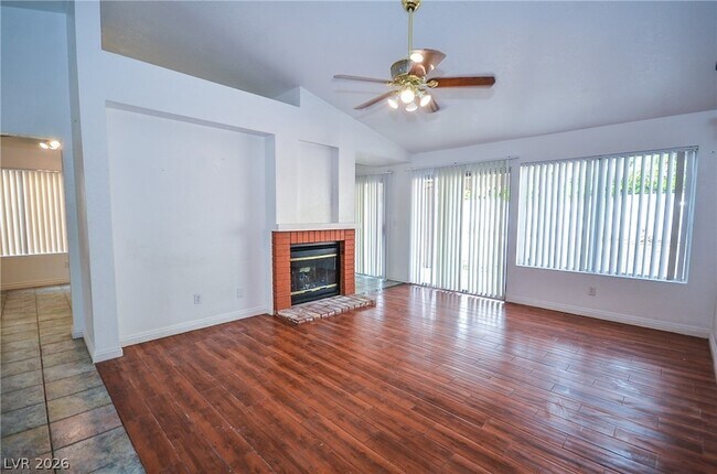 Building Photo - 6762 Shelter Ln