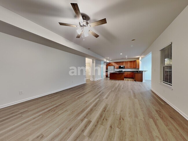 Building Photo - 3972 Harmattan Dr