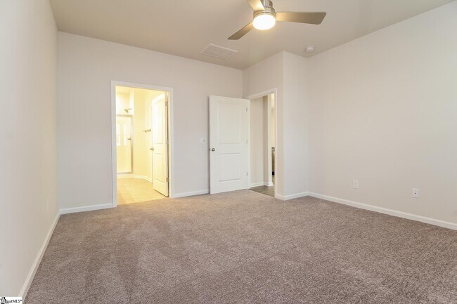 Building Photo - 474 Yoshino Cherry Dr