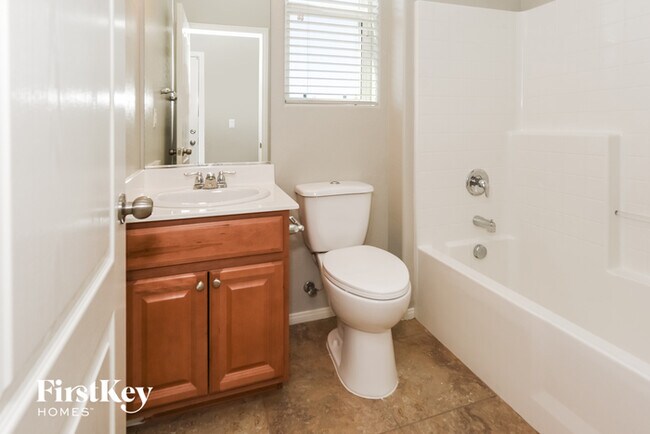 Building Photo - 9784 Hearthfire St