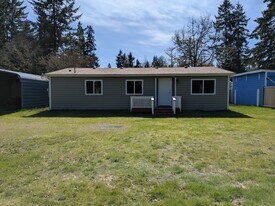 Building Photo - 6010 Knoble Rd E