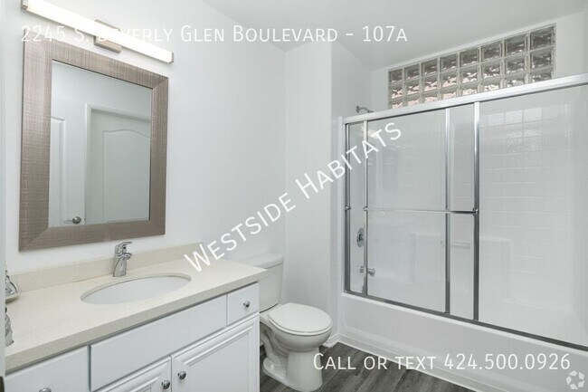 Building Photo - 2245 S Beverly Glen Blvd