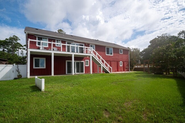 Building Photo - PERFECT OFF-SEASON MONTHLY GETAWAY