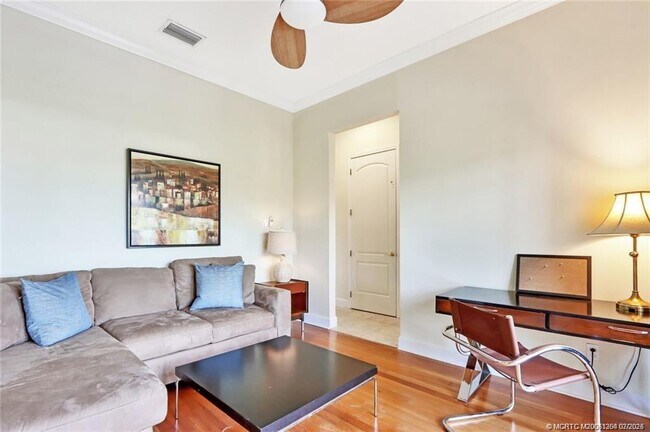 Building Photo - 203 Ocean Bay Dr