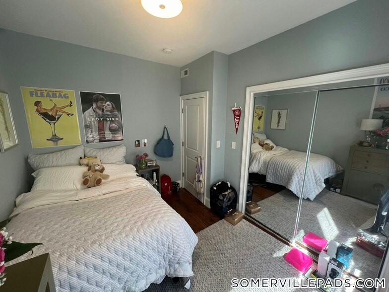 Building Photo - 337 Highland Ave