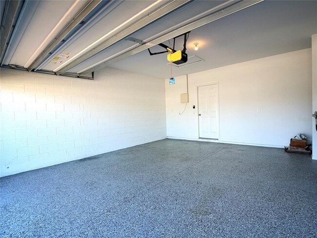 Building Photo - 3063 Laurel Oak Ln