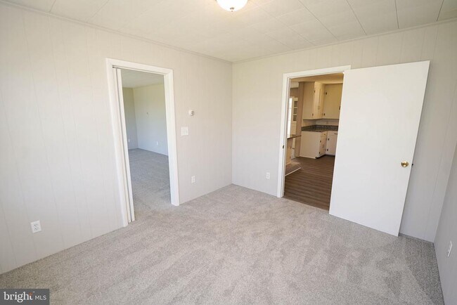 Building Photo - 14880 Concord Rd