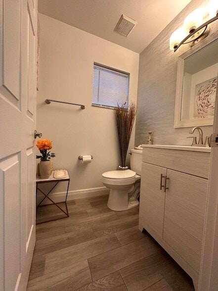 Building Photo - 1728 Shoreside Cir