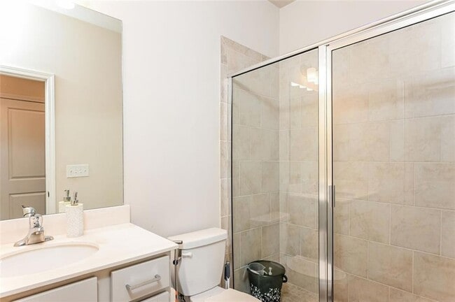 Building Photo - 4245 Grandview Pointe Wy